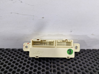 блок реле Hyundai i40 1 поколение VF 2011, седан, 919402H130