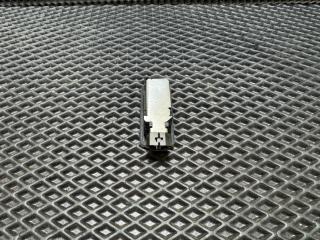 подсветка номера BMW 5 серия E60/E61 [рестайлинг] E60 2008, 2.0 л., N47 D20 A, дизель, АКПП, 354 titansilber metallic, седан, правый руль