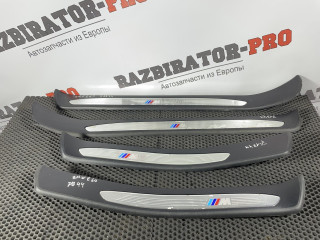 накладка на порог BMW 5 серия E60/E61 [рестайлинг] E60 2008, 2.0 л., N47 D20 A, дизель, АКПП, 354 titansilber metallic, седан, правый руль, 51477898821