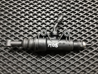 цилиндр сцепления главный Mercedes-Benz C-Класс W204 [рестайлинг] 2011, 2.1 л., OM 651.913, дизель, МКПП, 040u, седан, правый руль, A2042900112