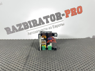 блок предохранителей Mercedes-Benz E-Класс W211/S211 W211 2003, 1.8 л., M 271.941, бензин, АКПП, c185 melanitschwarz, универсал, правый руль, A2115450301