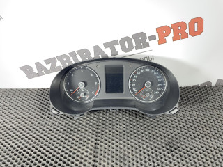 щиток приборов (приборная панель) Volkswagen Sharan 2 поколение 2011, 2.0 л., CFFB, дизель, 6МКПП, 2t, минивэн, передний привод, правый руль, 7N0920870A