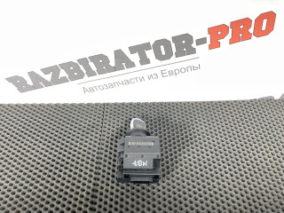 замок зажигания Mercedes-Benz E-Класс W211/S211 W211 2003, 1.8 л., M 271.941, бензин, АКПП, c185 melanitschwarz, универсал, правый руль, A2115451008