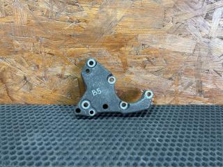 кронштейн генератора BMW 5 серия E60/E61 2007, 2.0 л., M47 D20, дизель, АКПП, седан