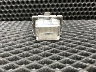 подсветка номера Mercedes-Benz E-Класс W212/S212/C207/A207 W212 2009, 2.1 л., OM 651.924, дизель, 6МКПП, 040, седан, задний привод, правый руль, A2218200456, 2218200456