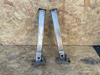 кронштейн переднего бампера Peugeot 308 T7 (2007 - 2011), кабриолет