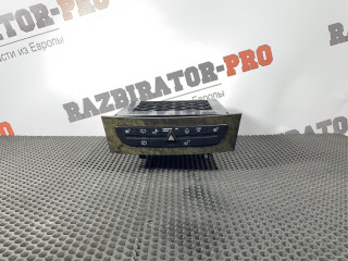 кнопка (выключатель) Mercedes-Benz E-Класс W211/S211 W211 2003, 1.8 л., M 271.941, бензин, АКПП, c185 melanitschwarz, универсал, правый руль, A2118212758