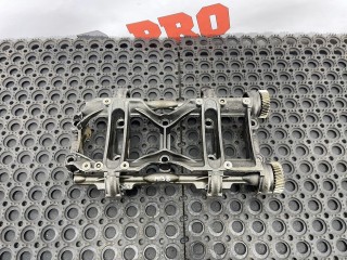 Постель коленвала Mercedes-Benz C-Класс W204 [рестайлинг] 2011, 2.1 л., OM 651.913, дизель, МКПП, 040u, седан, правый руль, A6510130336, 6510130336