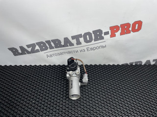 цилиндр тормозной рабочий Lexus LS 4 поколение (2006 - 2009), 4.6 л., 1UR-FSE, бензин, АКПП, 1f2, седан, задний привод, правый руль, 13811010460