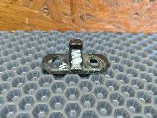 ответная часть (скоба) замка двери Mercedes-Benz Vito W639 2008, 2.2 л., OM 646.980, дизель, МКПП, микроавтобус