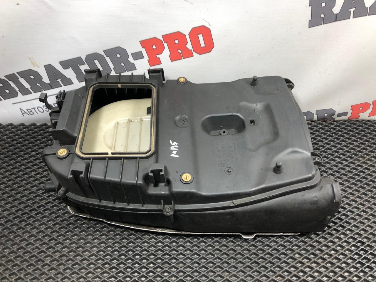 воздухозаборник Mercedes-Benz E-Класс W212/S212/C207/A207 W212 2009, 2.1 л., OM 651.924, дизель, 6МКПП, 040, седан, задний привод, правый руль, A6510901101, A6510902301, A6510940320 - фото №1