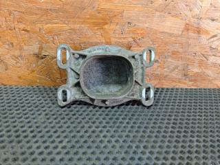 кронштейн двигателя Audi A6 4F/C6 2004, 3.2 л., AUK, бензин, АКПП, седан, 4B0199335L