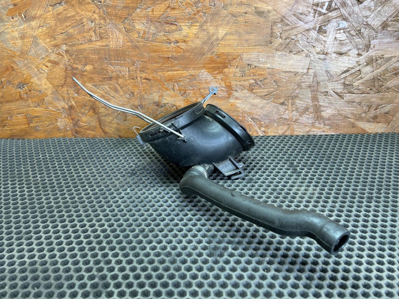 патрубок воздушного фильтра Mercedes-Benz E-Класс W211/S211 2005, 3.0 л., M 272.944, бензин, АКПП, универсал, A2721400118, 2721400118 - фото №1