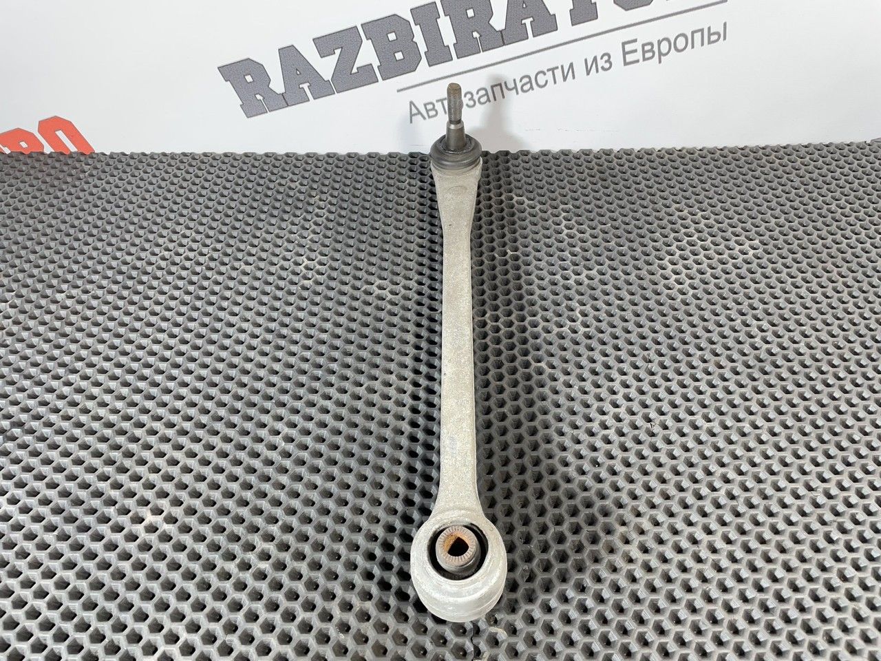 рычаг задний нижний Lexus LS 4 поколение (2006 - 2009), 4.6 л., 1UR-FSE, бензин, АКПП, 1f2, седан, задний привод, правый руль, 4871050080 - фото №1