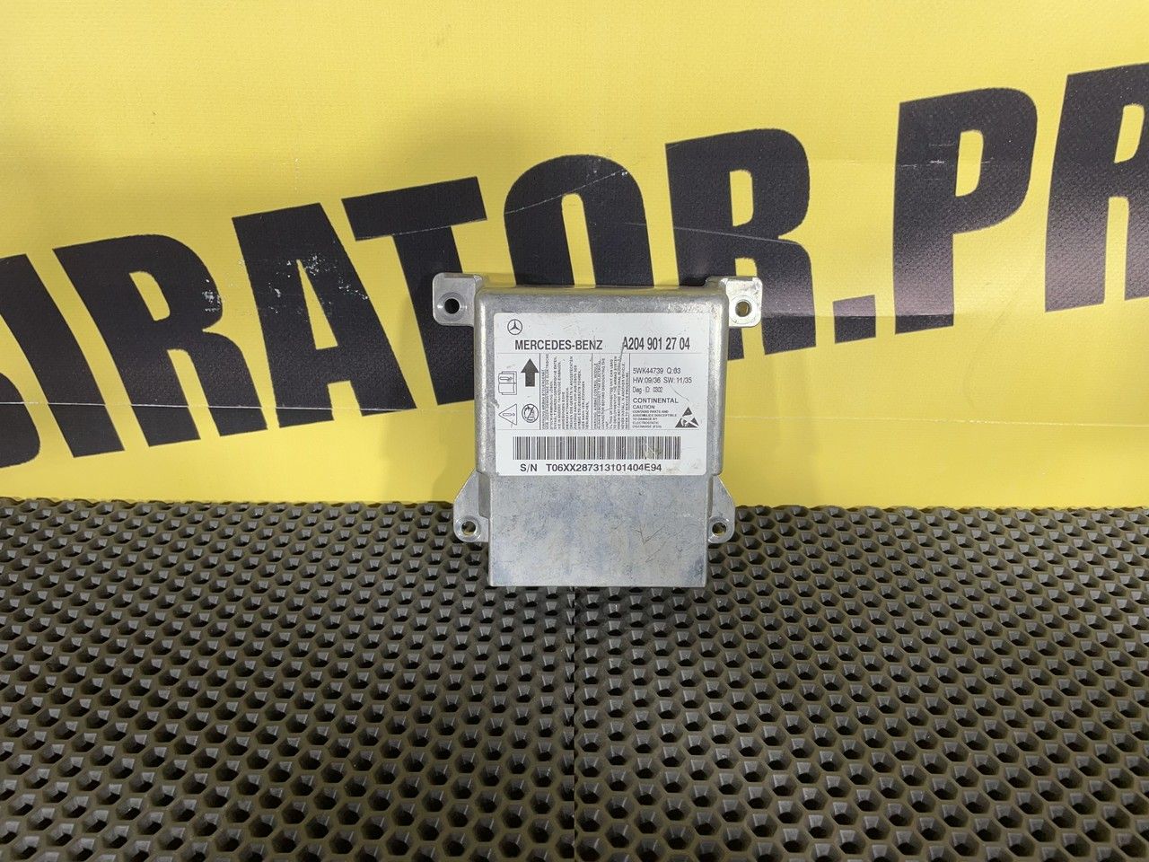 блок AirBag Mercedes-Benz C-Класс W204/S204 2007, 1.8 л., M 271.952, бензин, АКПП, седан, A2049012704 - фото №1
