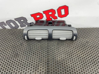 дефлектор обдува салона Mercedes-Benz C-Класс W203/S203/CL203 [рестайлинг] 2006, 3.5 л., M 272.960, бензин, АКПП, универсал, A2038302254