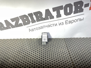 реле (прочие) Volvo XC90 1 поколение 2006, 2.4 л., D 5244 T, дизель, АКПП, 455 titanium grey pearl, внедорожник 5 дв., правый руль, 30658312