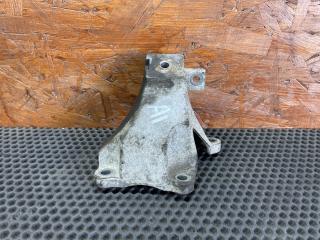 кронштейн двигателя Audi A6 4F/C6 2004, 3.2 л., AUK, бензин, АКПП, седан