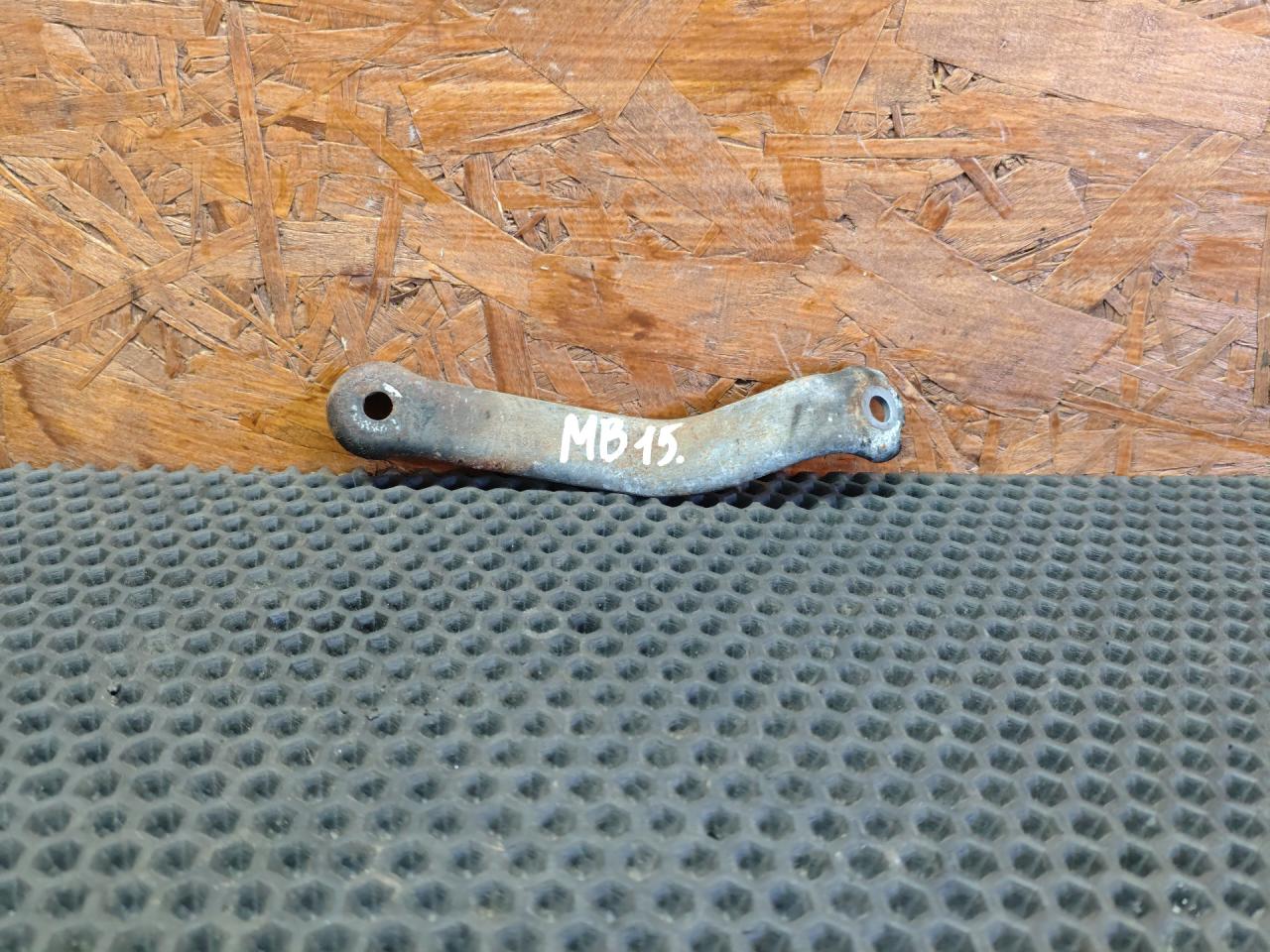 кронштейн (крепление) Mercedes-Benz Sprinter 1 поколение (W901-905) (1995 - 2000), 2.1 л., OM 611.981, дизель, A6510962840 - фото №1