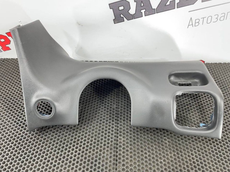 накладка на торпедо (консоль) Mercedes-Benz C-Класс W203/S203/CL203 2002, 2.0 л., M 111.955, бензин, МКПП, купе, A2036802387 - фото №1