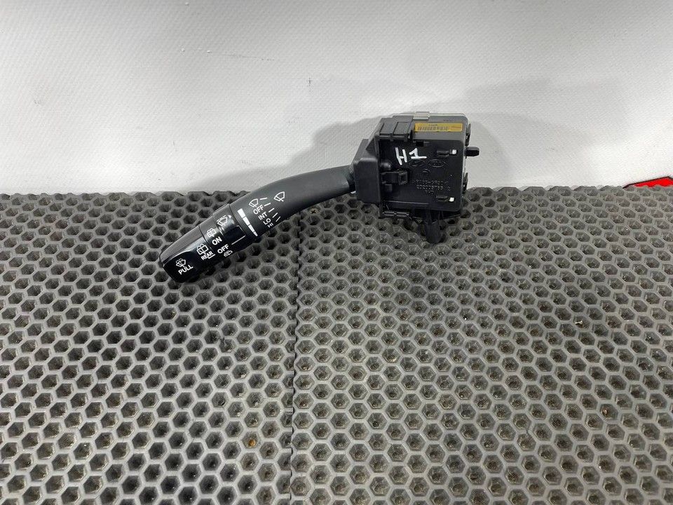 переключатель дворников Hyundai Santa Fe 2 поколение (CM) 2007, 2.2 л., D4EB, дизель, АКПП, 934202B500CA - фото №1