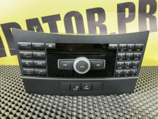 магнитола Mercedes-Benz E-Класс W212/S212/C207/A207 W212 2010, 2.1 л., OM 651.925, дизель, 6МКПП, седан, A2129004008