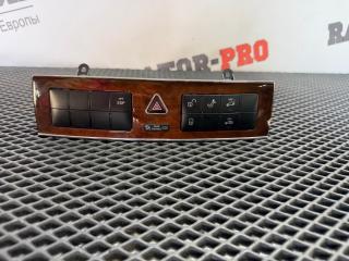 кнопка (выключатель) Mercedes-Benz C-Класс W203/S203/CL203 [рестайлинг] W203.046 2005, 1.8 л., M 271.946, бензин, АКПП, седан, A2036808082, 2036808082