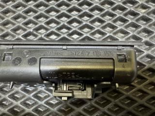 кнопка открытия багажника BMW 5 серия E60/E61 [рестайлинг] E60 2008, 2.0 л., N47 D20 A, дизель, АКПП, 354 titansilber metallic, седан, правый руль