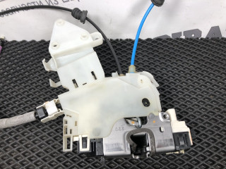 замок двери Mercedes-Benz E-Класс W212/S212/C207/A207 W212 2010, 2.1 л., OM 651.925, дизель, 6МКПП, седан, A2047301435, A2127600704, A2127600104, A2127330208, 2047301435, 2127600704, 2127600104, 2127330208