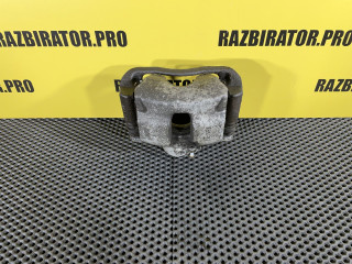 суппорт передний правый Mercedes-Benz C-Класс W204/S204 2007, 1.8 л., M 271.952, бензин, АКПП, седан, A2044212281