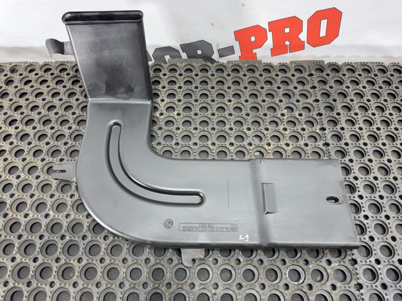 воздуховод печки Land Rover Range Rover 3 поколение 2002, 2.9 л., M 57 D 30, дизель, АКПП, внедорожник 5 дв. - фото №1