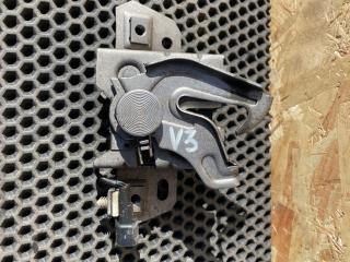 замок капота Volvo V50 1 поколение [рестайлинг] 2010, 1.6 л., D 4164 T, дизель, МКПП, универсал, 30716529