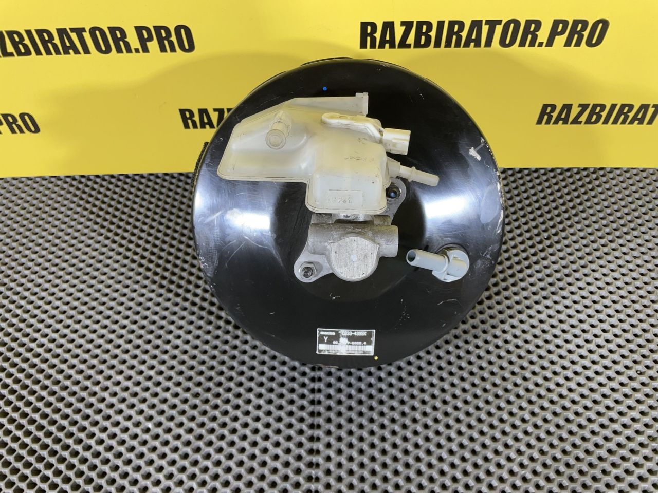 вакуумный усилитель тормозов Mazda 5 CW 2010, 1.6 л., Y655, дизель, МКПП, минивэн, CGY54380Z - фото №1