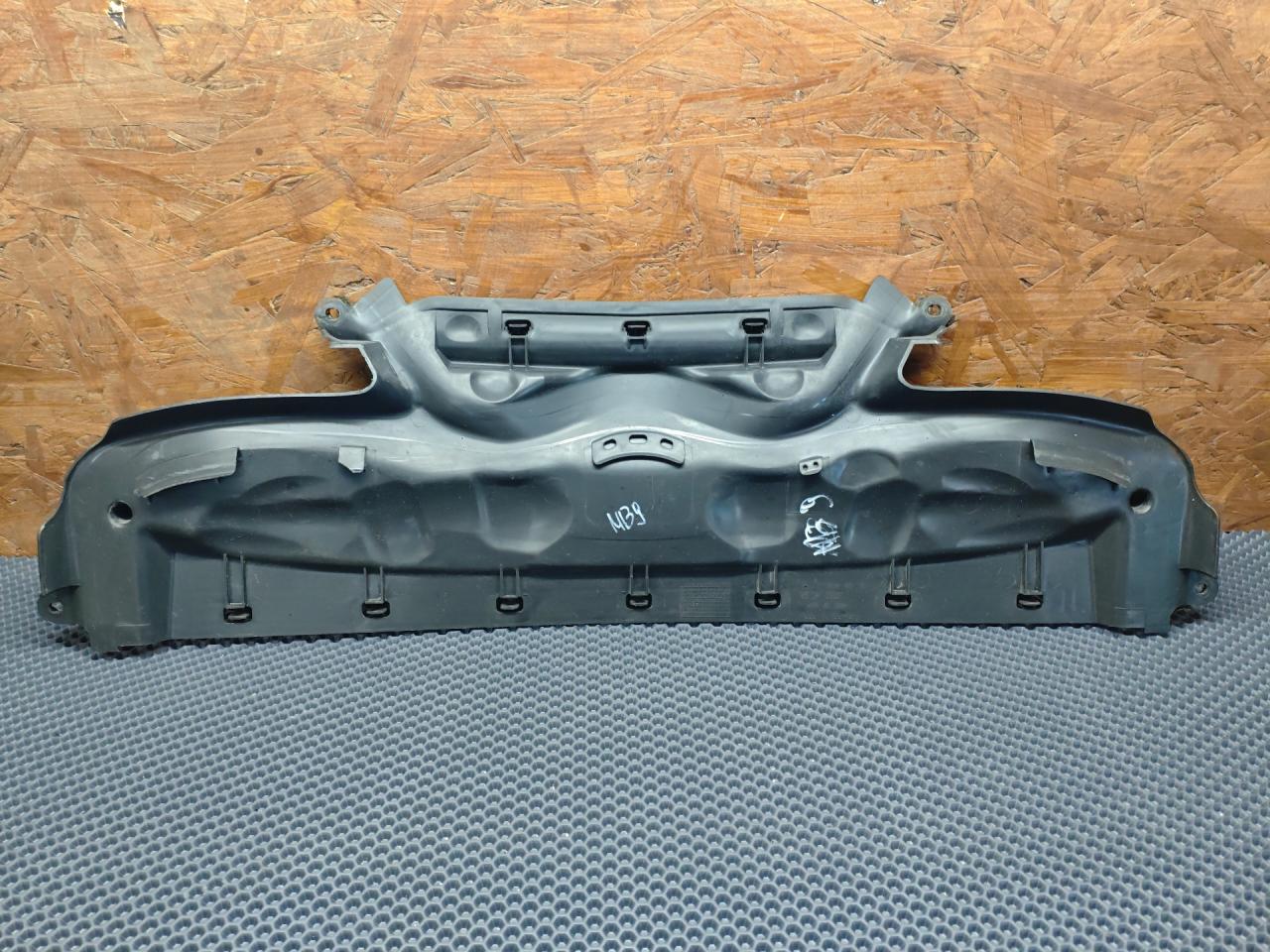 обшивка крышки багажника Mercedes-Benz E-Класс W211/S211 2004, 2.7 л., OM 647.961, дизель, МКПП, седан - фото №1
