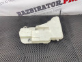 бачок омывателя BMW 5 серия F07/F10/F11 F11 2010, 3.0 л., N57 D30 A, дизель, АКПП, универсал, 7178745 - фото №2
