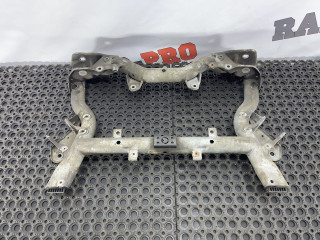 балка подвески передняя (подрамник) Mercedes-Benz C-Класс W204 [рестайлинг] 2011, 2.1 л., OM 651.913, дизель, МКПП, 040u, седан, правый руль, A2046281057