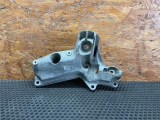 кронштейн двигателя BMW 5 серия E60/E61 2007, 2.0 л., M47 D20, дизель, АКПП, седан