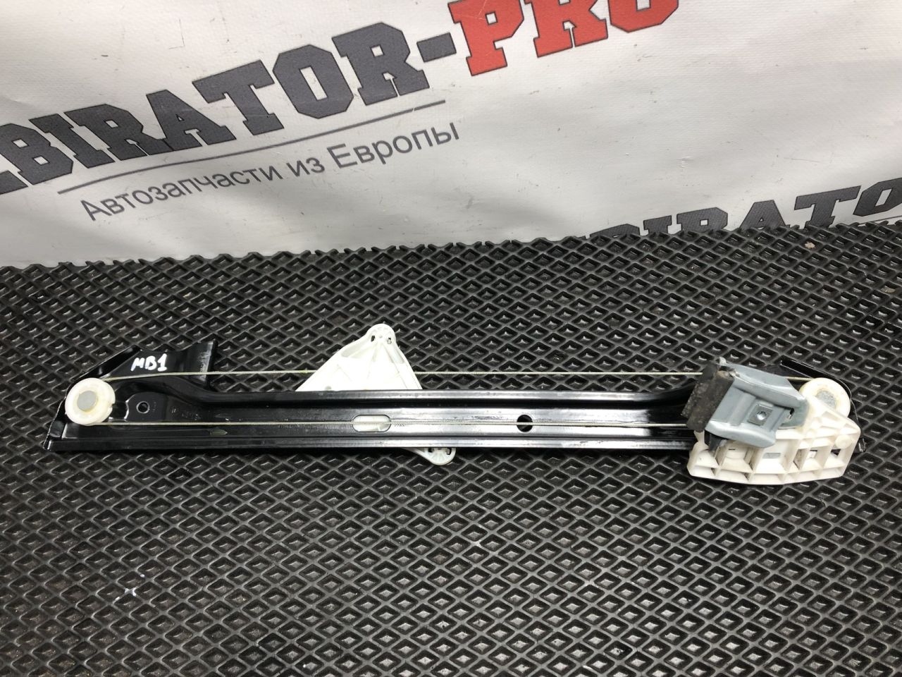 стеклоподъемник задний правый Mercedes-Benz E-Класс W212/S212/C207/A207 W212 2010, 2.1 л., OM 651.925, дизель, 6МКПП, седан, 981702100 - фото №1