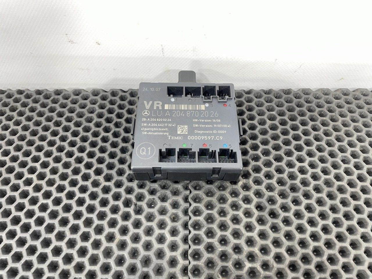 модуль управления двери Mercedes-Benz C-Класс W204/S204 2007, 1.8 л., M 271.952, бензин, АКПП, седан, A2048702026 - фото №1