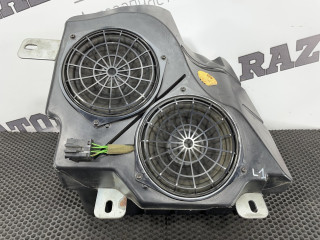 сабвуфер Land Rover Range Rover 3 поколение 2002, 2.9 л., M 57 D 30, дизель, АКПП, внедорожник 5 дв., 2752555905