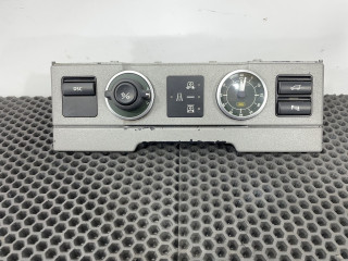 панель управления Land Rover Range Rover 3 поколение 2002, 2.9 л., M 57 D 30, дизель, АКПП, внедорожник 5 дв., YUL00032PUY