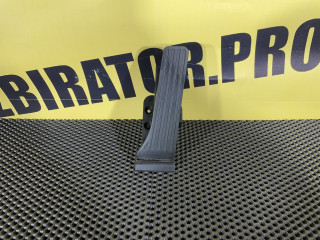 педаль Mercedes-Benz E-Класс W212/S212/C207/A207 W212 2010, 2.1 л., OM 651.925, дизель, 6МКПП, седан, A2043000004