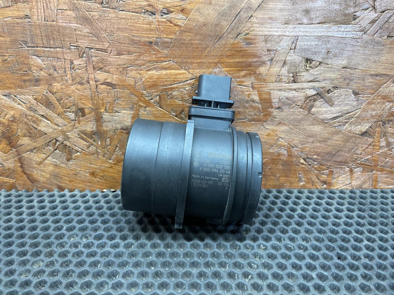 расходомер воздуха Mercedes-Benz Vito W639 2008, 2.2 л., OM 646.980, дизель, МКПП, микроавтобус - фото №1