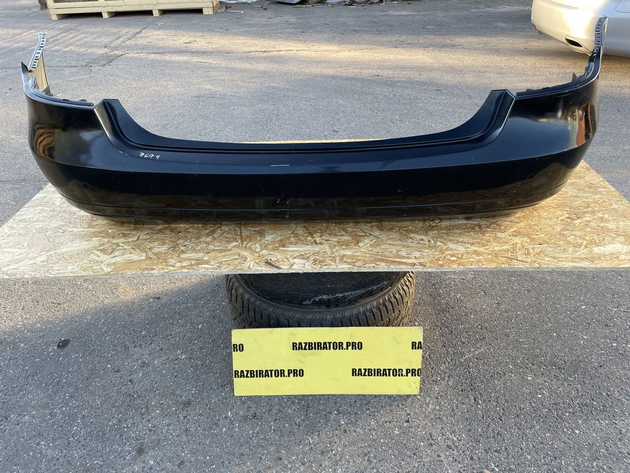 бампер задний Mercedes-Benz E-Класс W212/S212/C207/A207 W212 2009, 2.1 л., OM 651.924, дизель, 6МКПП, 040, седан, задний привод, правый руль, A2128850225 - фото №1