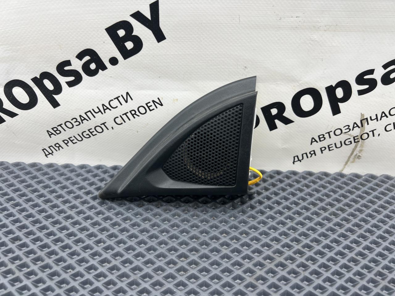 динамик двери Peugeot 3008 2 поколение 2018, 1.5 л., дизель, МКПП, передний привод, правый руль, 9809351180, 9810509577 - фото №1