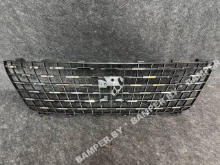 решетка радиатора Peugeot 5008 2 поколение 2018, 9816266080