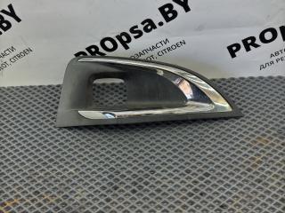 рамка фары противотуманной левой Peugeot 3008 2 поколение 2019, 1.2 л., бензин, МКПП, передний привод, правый руль, 9815692777