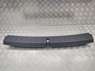накладка внутренняя на заднюю панель кузова BMW X1 F48 2016, 7331417