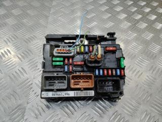 блок предохранителей Citroen C3 2 поколение [рестайлинг] 2016, 9667199680, R08