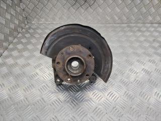 кулак поворотный правый Renault Duster 1 поколение 2013, 2.0 л., бензин